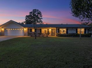 1308 S Evenside St, Henderson, TX 75654