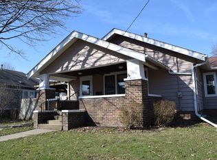 121 E 7th St S, Newton, IA 50208