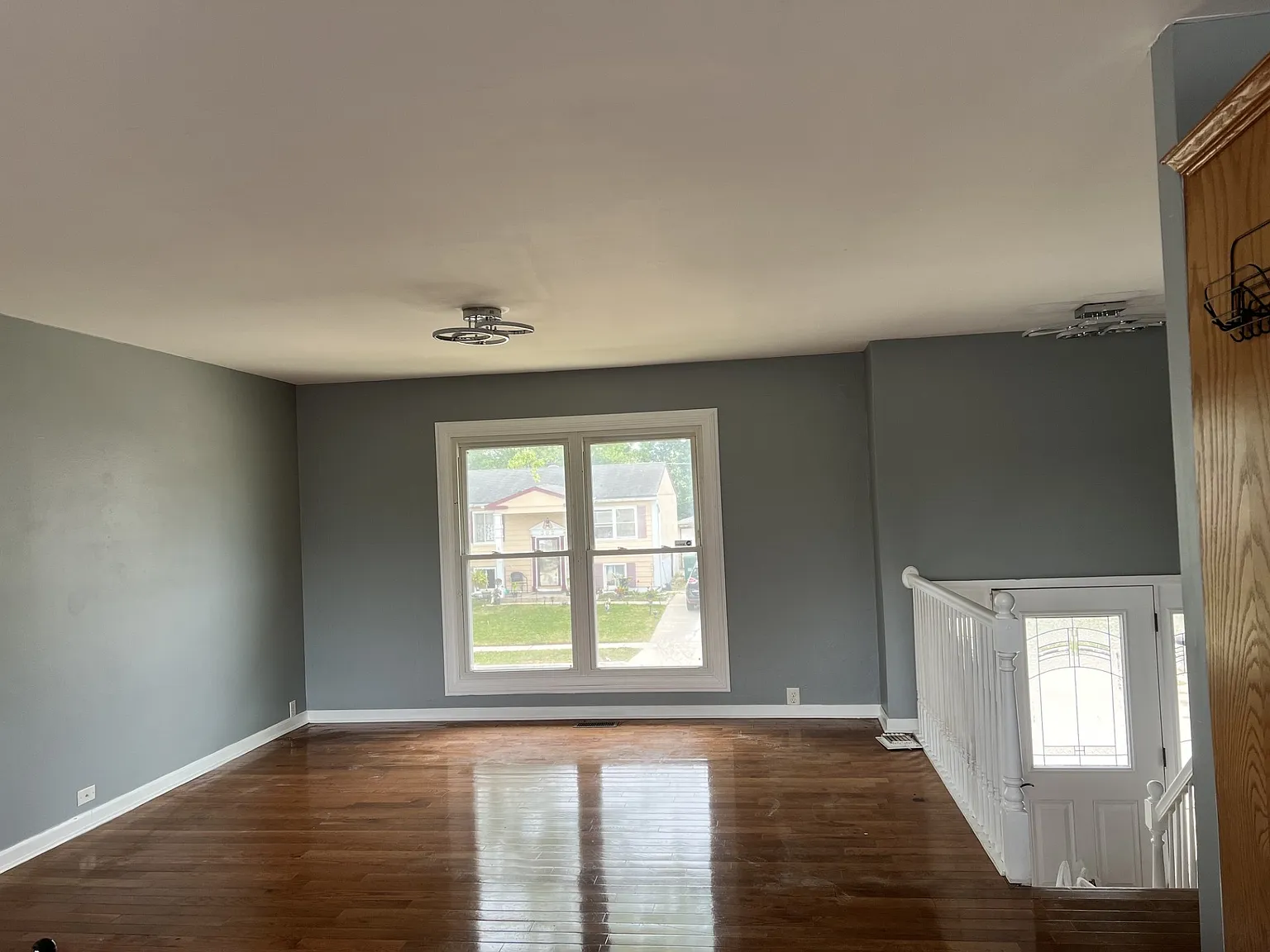 4 bed, 1.5 bath, 1800 sqft, $3,775 — Photo 1