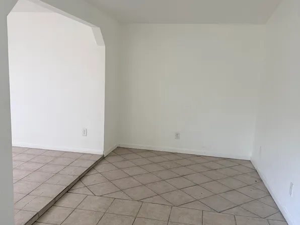 15722 Larch Ave #3, Lawndale, CA 90260