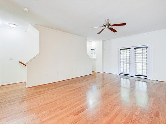 4th image of 9200 Westheimer Rd APT 705