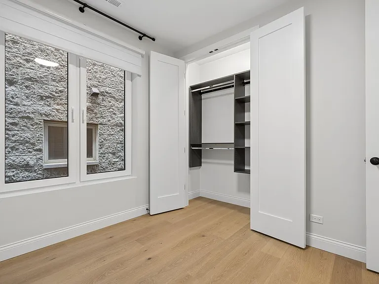 3739 N Clifton Ave #2 — Photo 18