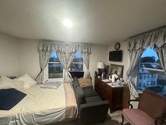 2nd image of 7505 Palisade Ave APT D1