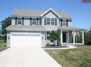 33202 Canterbury Rd, Avon Lake, OH 44012