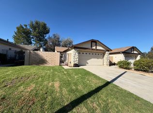 14832 Marquette St, Moorpark, CA 93021
