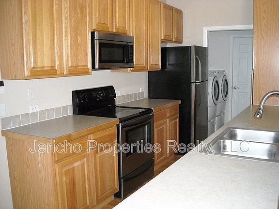 2nd image of 5357 Balsam St Unit 102