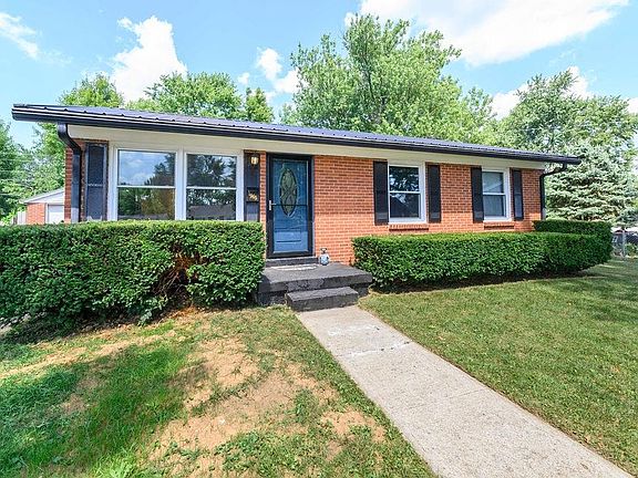 2nd image of 1965 Glenbrook Ct