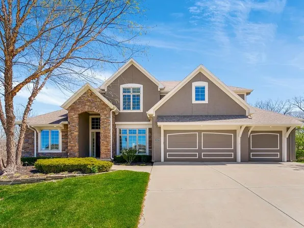 13007 W 54th Ter, Shawnee, KS 66216