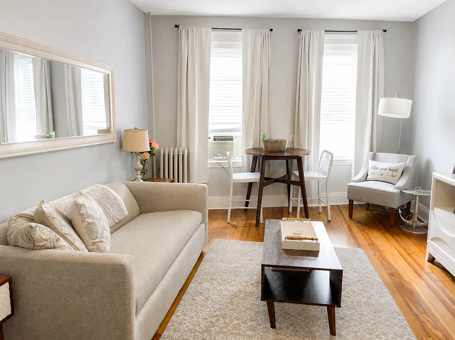 1 bed, 1.0 bath, 592 sqft, $3,141 — Photo 3