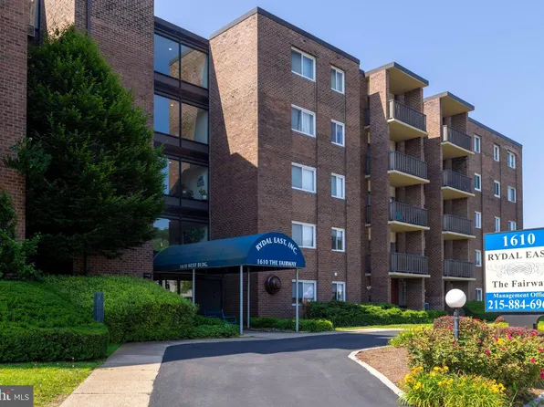 1610 The Fairway W #404, Jenkintown, PA 19046