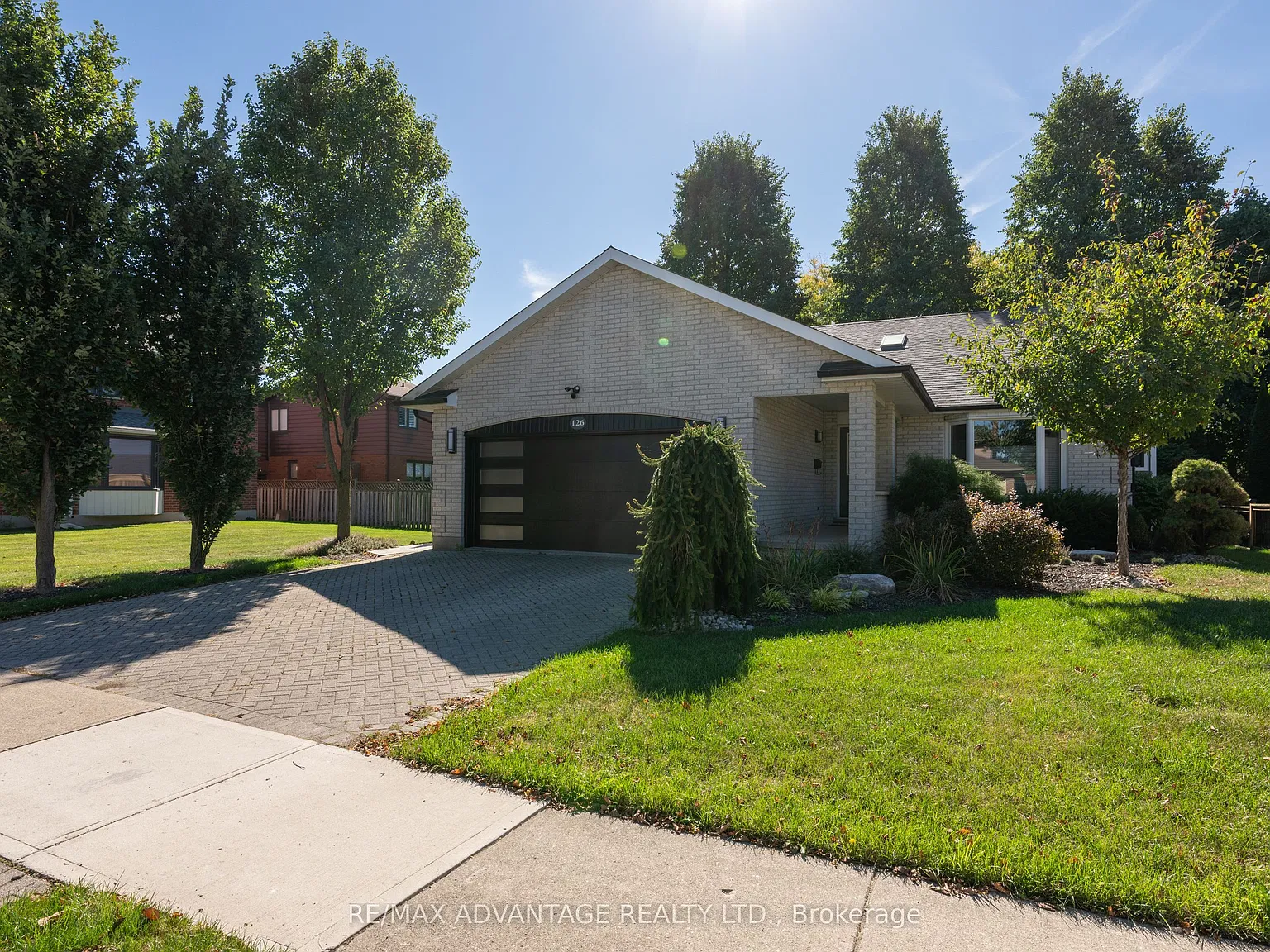 3 bed, $2,650 — Photo 2