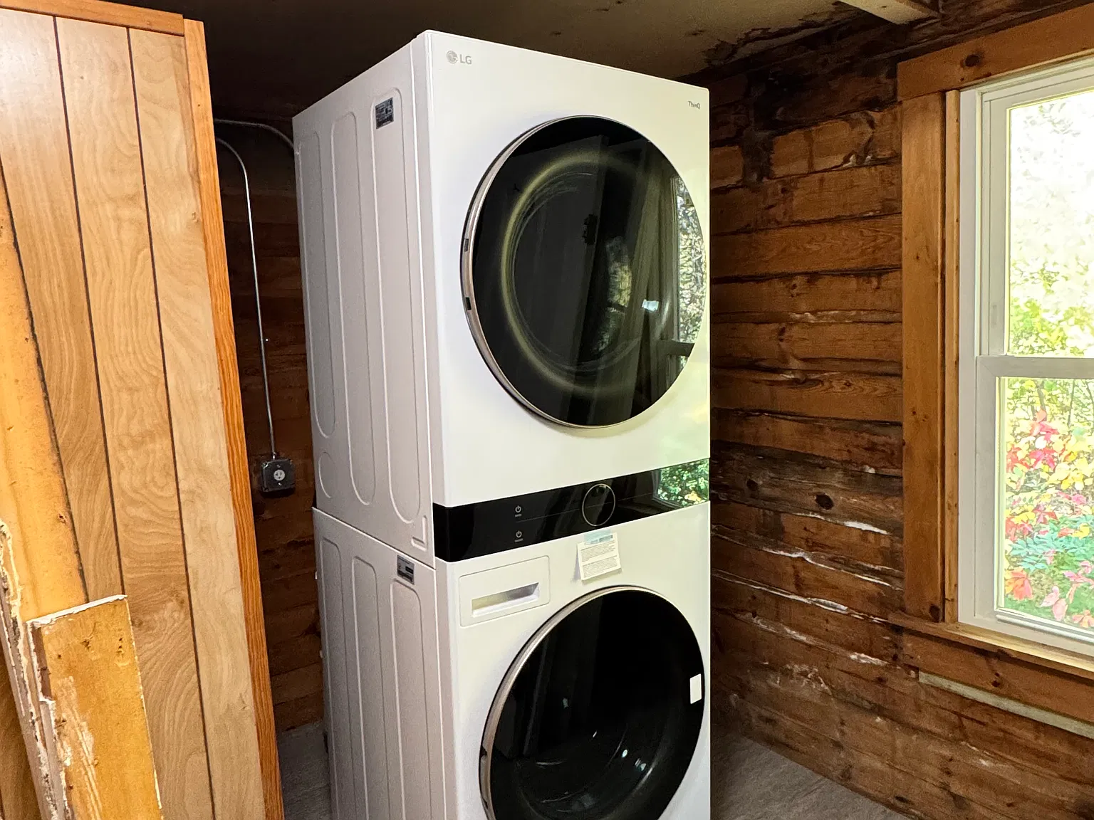 2 bed, 1000 sqft, $1,900 — Photo 4