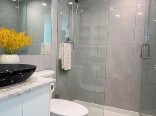 501 Pacific St #401, Vancouver, BC V6Z2X6