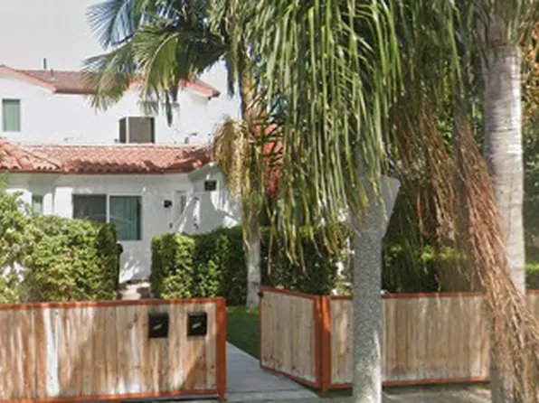 2135 S Cochran Ave, Los Angeles, CA 90016
