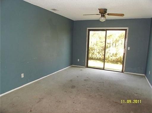 4th image of 1574 SE Collette Cir