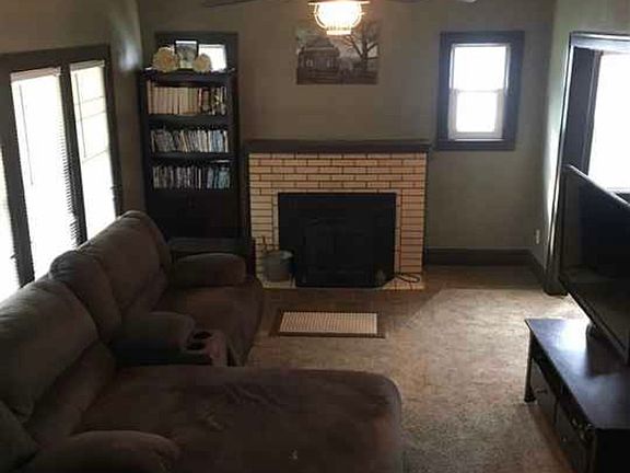 5th image of 3851 Cactus St