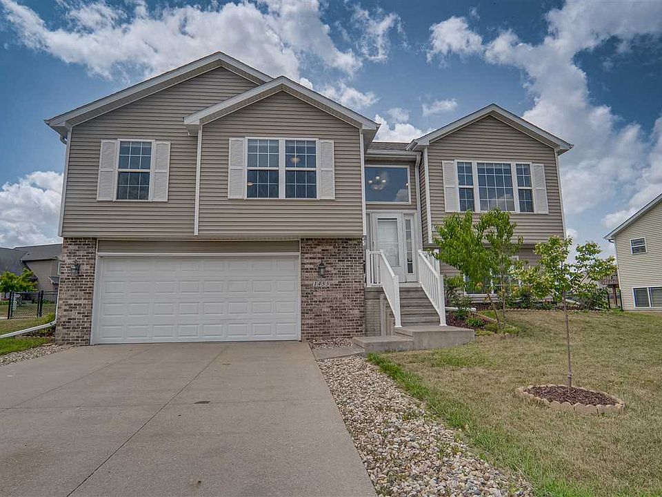 1st image of 1455 Red Oak Dr