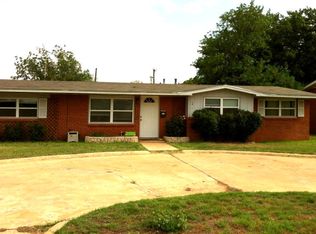 1313 E Broadway St, Brownfield, TX 79316
