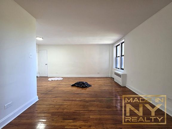 4th image of 1625 Rockaway Pkwy APT 5J