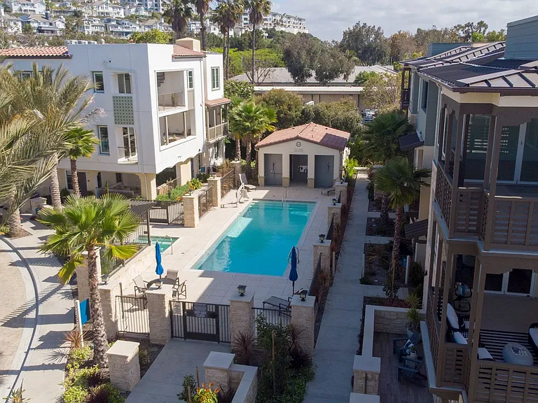 3440 Doheny Way — Photo 29