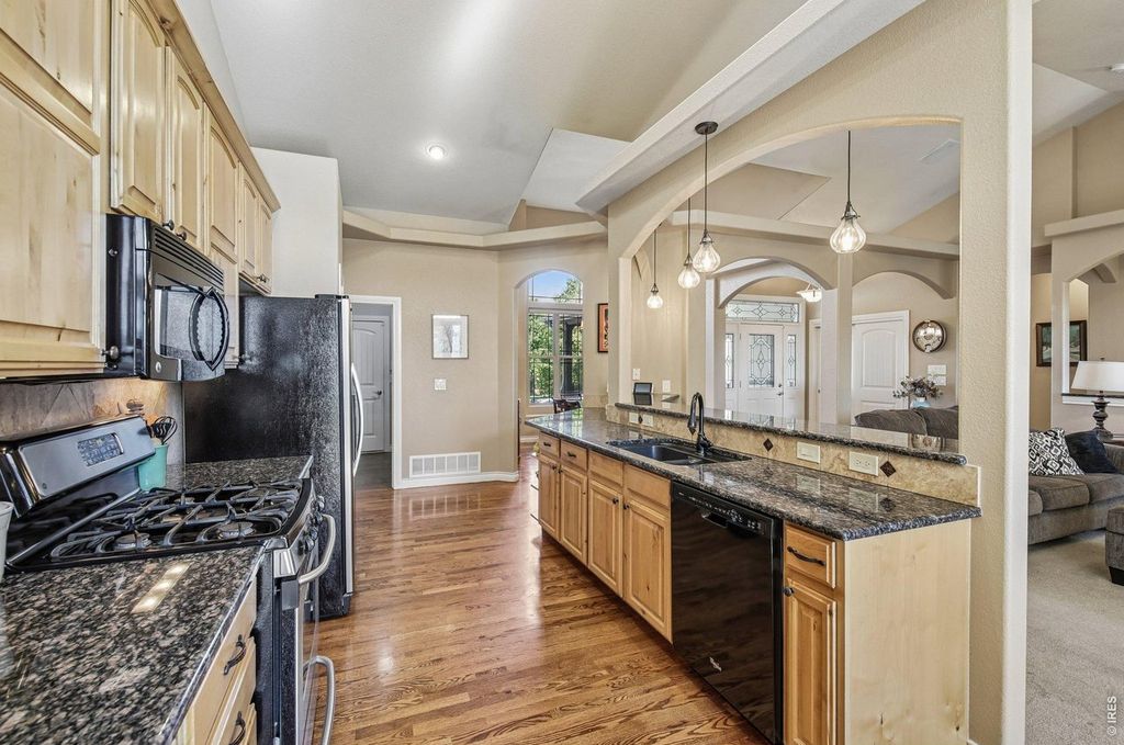 2143 Cape Hatteras Dr