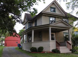 2200 Walworth Penfield Rd, Walworth, NY 14568