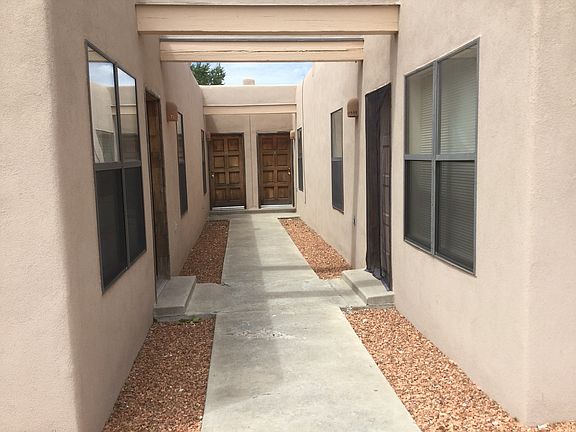 3rd image of 4312 Calle Andrew