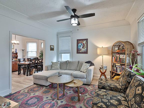 3rd image of 3728 Maple Park Ave