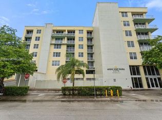 1350 NW 8th Ct Ph 5, Miami, FL 33136