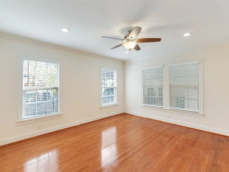 2343 Shakespeare St #1 — Photo 15