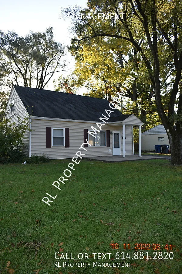 974 Exeter Rd photo 1