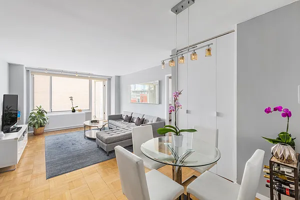 Sold by Compass | media 10