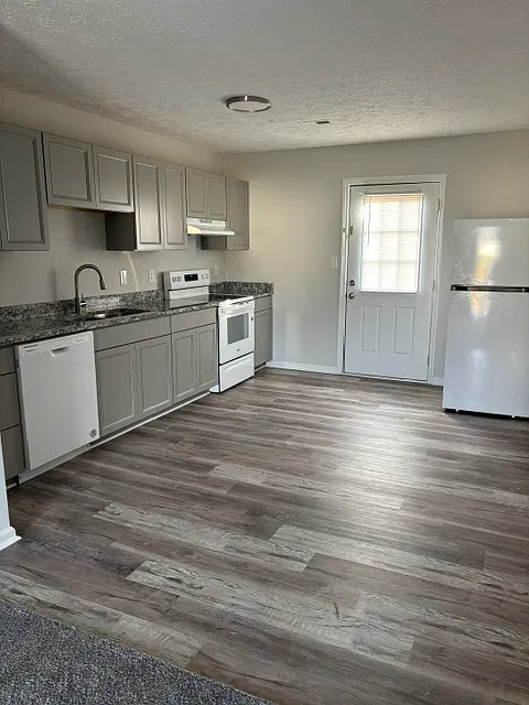 109 Cool Breeze Dr #109