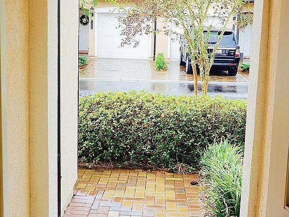 5th image of 11331 Estancia Villa Cir #404