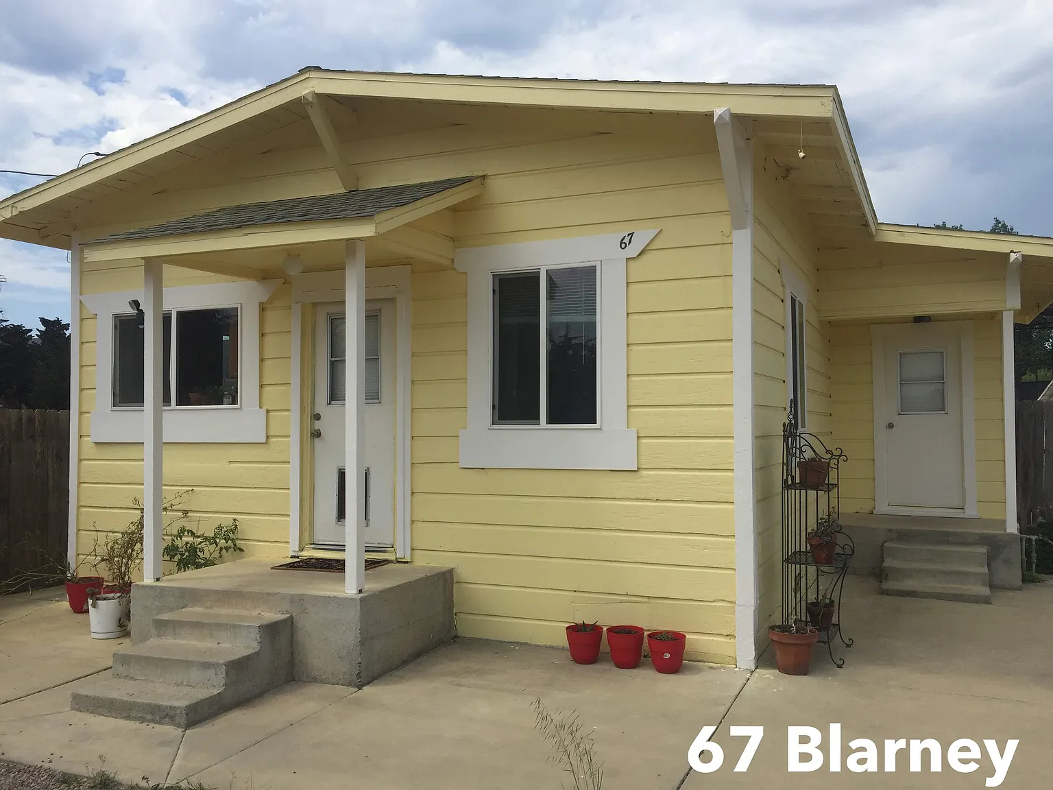 2 bed, 725 sqft, $2,300 — Photo 1
