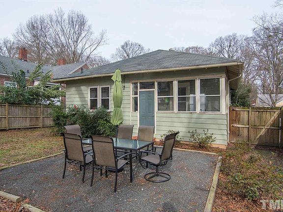 3rd image of 2635 Lawndale Ave