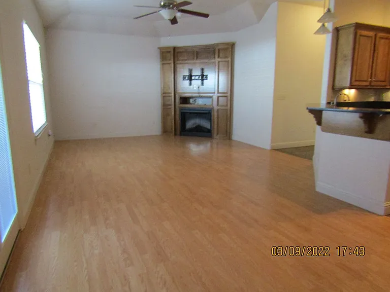 505 NW Fairway Villa Dr — Photo 16