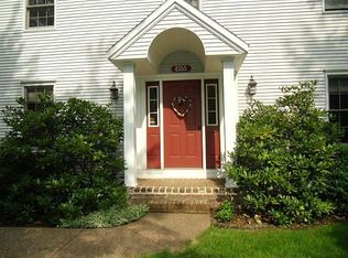 8355 Holly Hill Ct, Eden, NY 14057