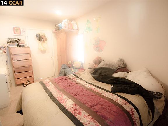 4th image of 1134 Leggett St
