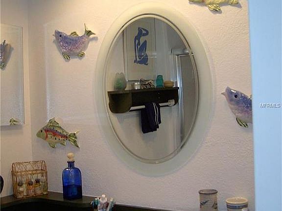 3rd image of 4650 Cove Cir APT 410