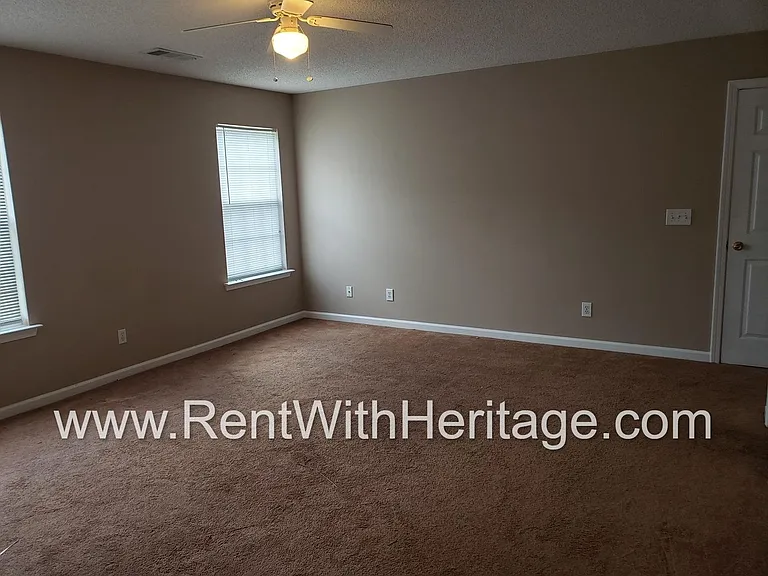 179 Parkview Ln — Photo 14