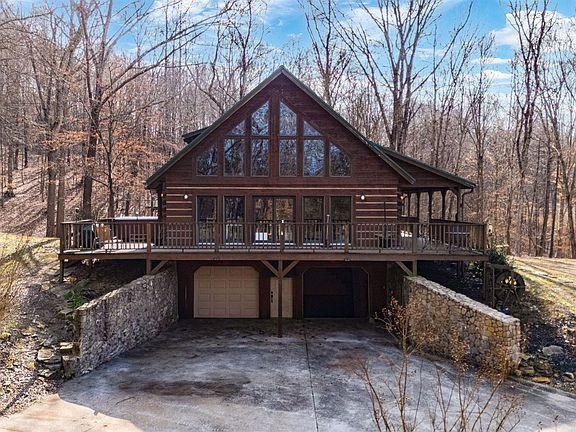 4th image of 151 Magnolia Ln