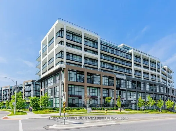 60 George Butchart Dr #4, Toronto, ON M3K 1Y2