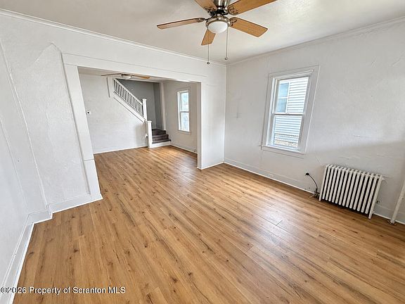 2nd image of 438 14th Ave