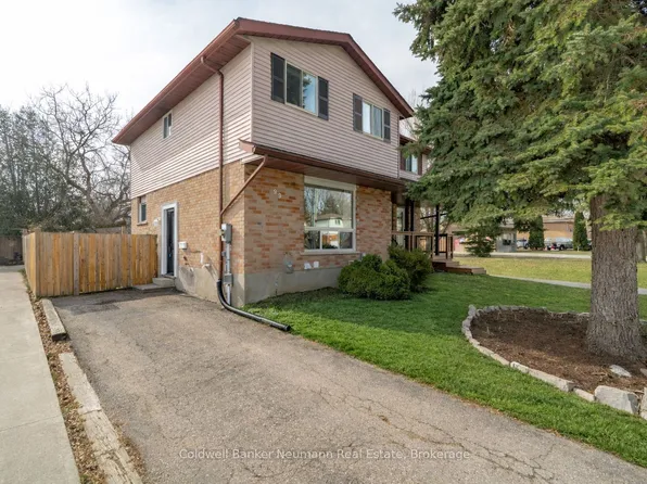 99 Emma St, Guelph, ON N1E 1V1