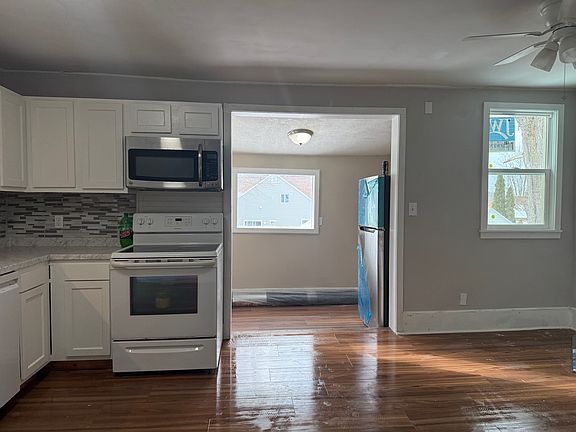 2nd image of 82 New York Ave #2