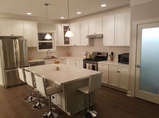 6 Broughton Dr, Greenville, SC 29609