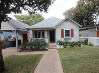 1172 Navasota St, Austin, TX 78702