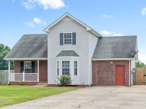 3rd image of 3282 N Senseney Cir