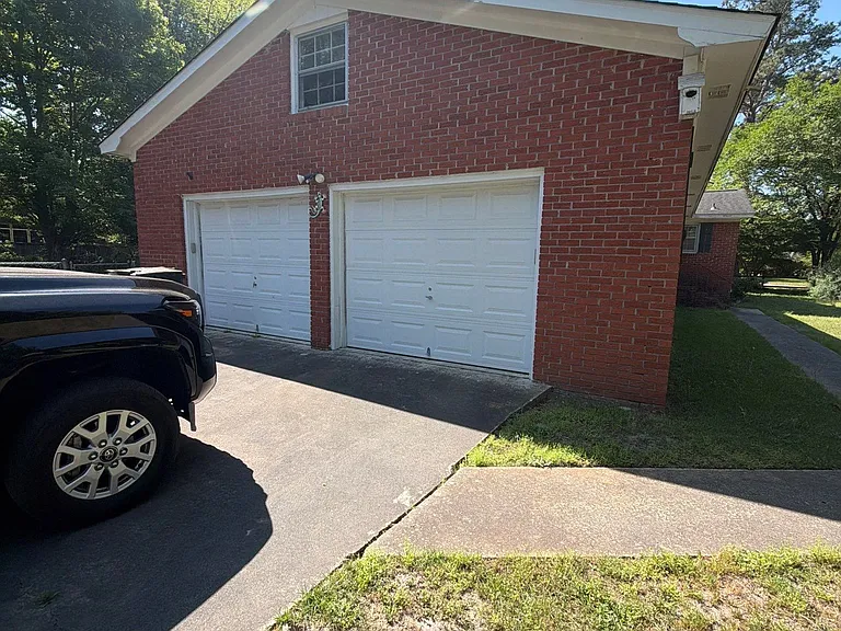 130 Sandtrap Rd — Photo 3